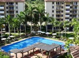 Costa Linda 1-19, walking distance from the beach