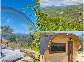 Hébergements insolites - Détente en Luberon, Cama e café (B&B) em Viens