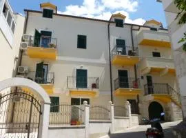 Apartments Zo