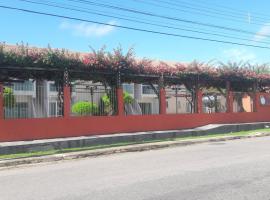 AP Comfort Feliz Aurora - Frente Praia do Ariramba, hotel with parking in Mosqueiro
