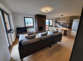 Luxury Apartment Daema, hotel near Catores, Selva di Val Gardena