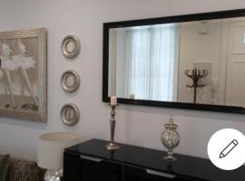 Apto Patio Andaluz. Máximo Confort y Limpieza