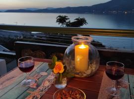 Seaside Sunset: Korint'te bir otel