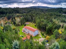 Vallicciola Nature Hotel, hotelli kohteessa Tempio Pausania