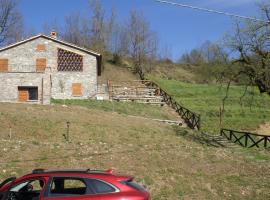 Tramonto Casa Barga Toscana ristrutturata 2021, dovolenkový dom v destinácii Barga