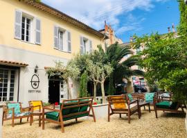 Hôtel du Parc, hotel v destinaci Draguignan