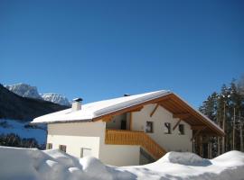 Polzhof – hotel w mieście Castelrotto