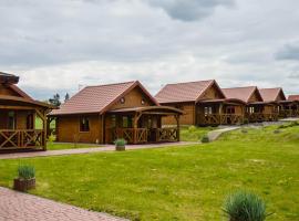 Gościniec Echo, hotel i Piecki