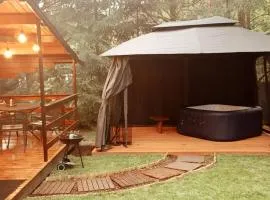 DOM LAS 2-natura, relaks, jacuzzi, akwen Jeziorsko