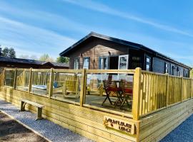 Hollicarrs - Wildflower Lodge, hotel with parking in York