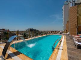 Ramada By Wyndham Istanbul Pera Taksim, hotel v destinaci Istanbul
