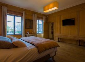 A L'ecole Buissonniere, B&B in Honfleur