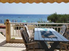 The Beach House Gerakini Chalkidiki, מלון בYerakiní