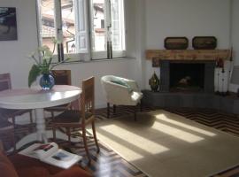 CasaBonaventura - House near Etna, hotel v destinaci Mascalucia