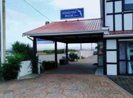 Albatross Motel、ネイピアのホットタブ付きホテル
