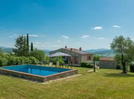 Holiday Home Valmarinella by Interhome