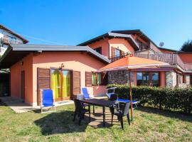 Holiday Home Residenza Agrifoglio-11 by Interhome, cottage in Luino