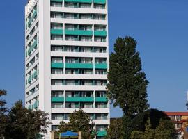 Hotel Riviera, hotel en Mamaia