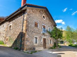 Casa rural El Casar de Espejos I y II, заміський будинок у місті Los Espejos de la Reina