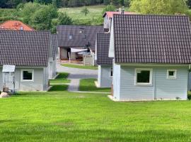 Zaciszne Domki Apartamenty, hotel near Marina Wicko, Międzyzdroje