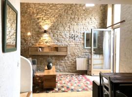 Viesnīca Studio 57 à Saignon pilsētā Saignon