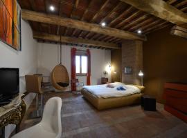 Morelliana4Rooms: Scansano'da bir otel