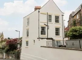 Trillo House
