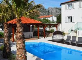 Villa Golden Apple
