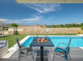 Marinas Villas, hotell i Amoudara Herakliou