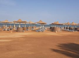 Chalet at Stella Di Mare Makadi Bay: Hurgada'da bir otel