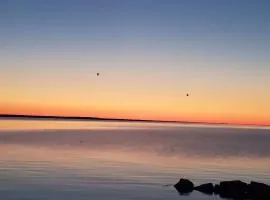Bayview Lakefront Inn