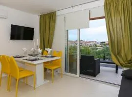 Apartment in Tribunj with sea view, balcony, air conditioning, WiFi 4953-3