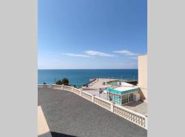Paradis Salou, centro turístico, WIFI, piscina, vistas al mar