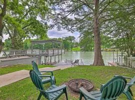 Seguin Home on Lake Placid with Boat Dock!