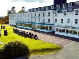 Lochalsh Hotel with Views to the beautiful Isle of Skye