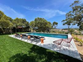 Villa Ita - 7 Room villa & Pool - Sintra, smještaj uz plažu u gradu 'Colares'