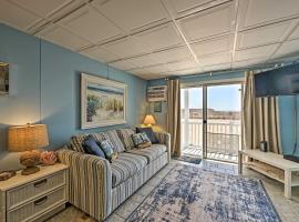 Bright Dog-Friendly Escape with Direct Beach Access!, hotel a Ocean City