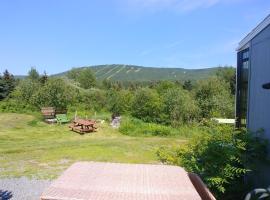 Oasis du grand fond Inc, hotell nära Quadruple Ski Lift, La Malbaie