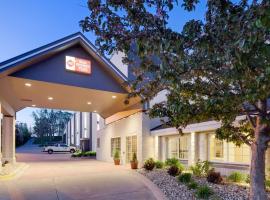 Best Western Plus Longbranch Hotel & Convention Center, hotel in Cedar Rapids