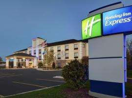 Holiday Inn Express Adrian, an IHG Hotel، فندق في Adrian