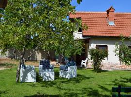 Macedonia, Accommodations,rentals"Villa Vevcani" Vevchani, hotel sa Vevčani