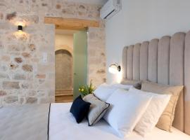 CASA GIORGIO EXCLUSIVE SUITES, serviced apartment in Rethymno Town