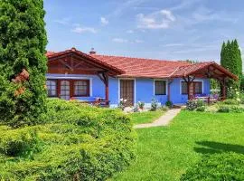 Magyar Apartmanházak I-III.