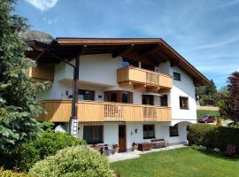 Landhaus Kirchmair, apartment in Telfes im Stubai