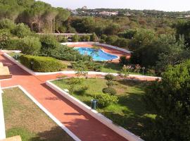 Residence Pinnetta Cala Bitta, hotel di Baja Sardinia