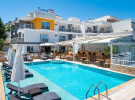 Twins Hotel Çeşme, hotel v destinaci Cesme