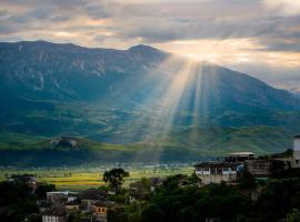 Guesthouse Mele – hotel w Gjirokastrze