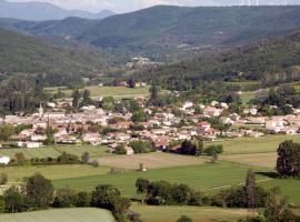 Le petit provencal: Espeluche şehrinde bir konaklama birimi