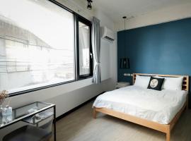 Luke 27 Homestay, hotel in Tainan