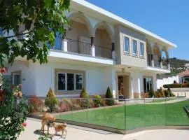 Kaminia Country Villa & Guest House